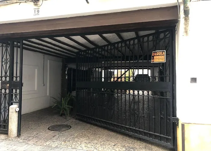 Daire Juderia - Parking Cordoba